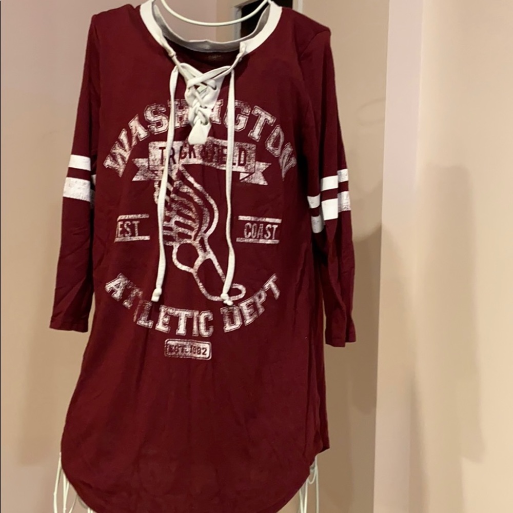 Long sleeve tee